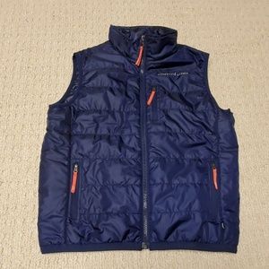 Boys vineyard vines vest